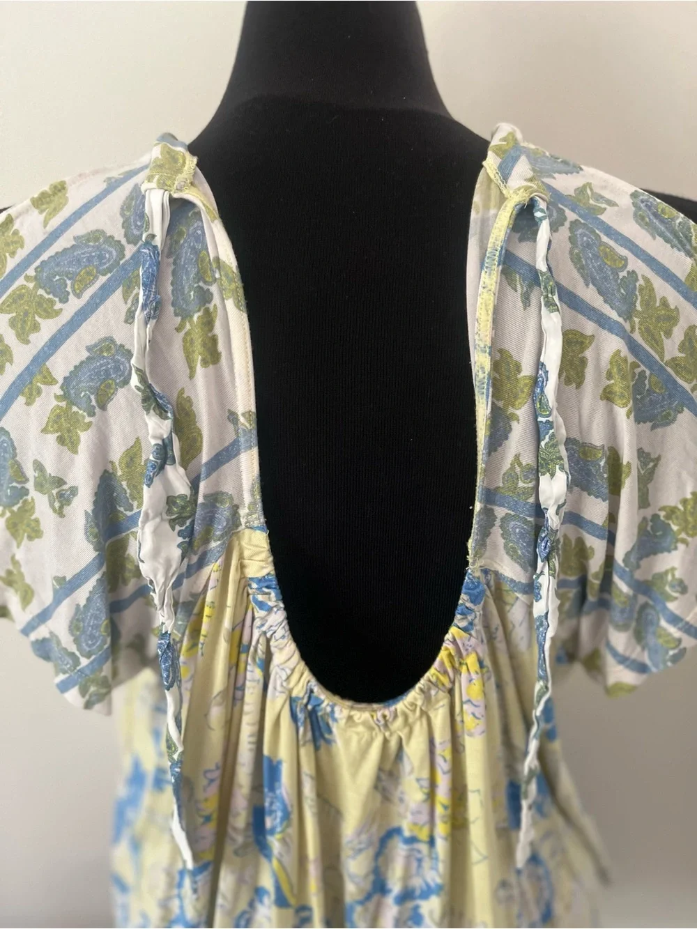 Free People Baja Babe Lemon Gelato Cold Shoulder Top  Size medium